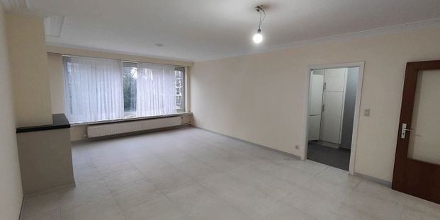Appartement te huur in Berchem voor € 925 met 2 slaapkamers - Photo 1