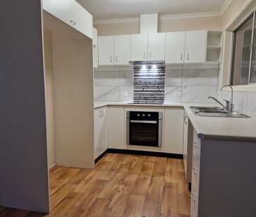 16 Tina St, Redland Bay, Qld 4165 - Photo 1