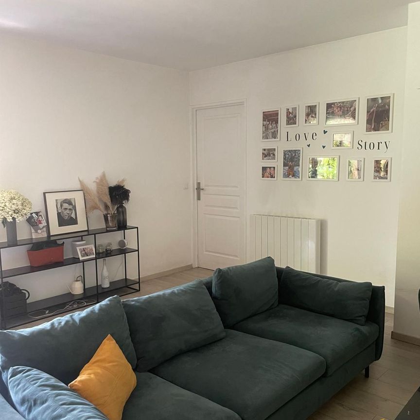 Location Appartement 3 pièces 72m² MARCQ EN BAROEUL 59700 - Photo 1