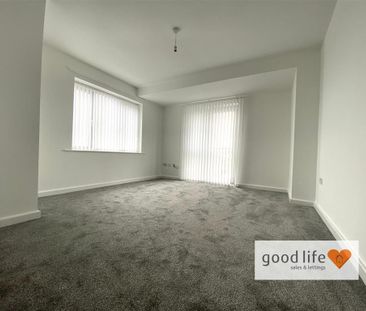 2 bedroom flat to rent - Photo 3