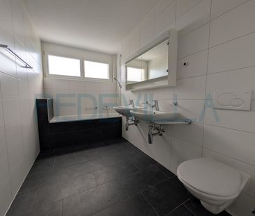 Appartement en attique avec terrasse spacieuse - Photo 4