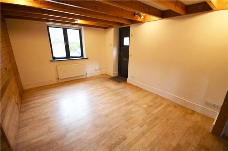 1 Bedroom House - St Thomas Street, Winchester - Photo 3