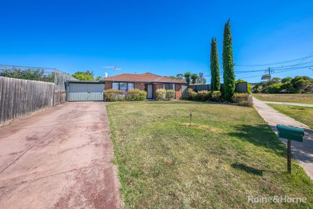 4 Glitter Road, Diggers Rest, VIC 3427 - Photo 3