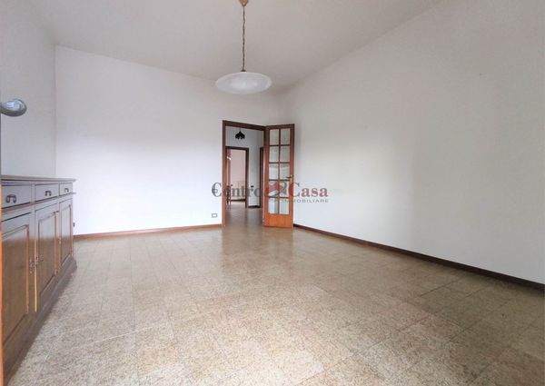 Luminoso appartamento arredato solo di cucina