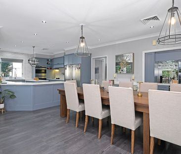 A Masterclass in Luxury Family Living - Photo 3