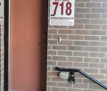 For Lease - 1589 Rose Way Unit# 118, Milton, Ontario - Photo 5