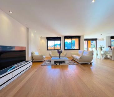 Alquiler de piso en Calle Cartajima - Photo 1