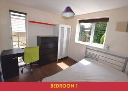 5 Bed Student Home - Knight Avenue - Photo 4