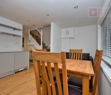 2 bedroom maisonette to rent - Photo 2