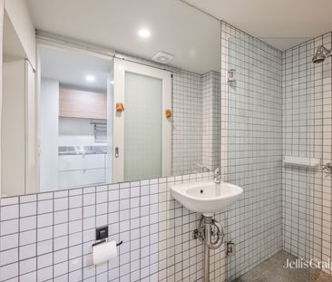 327a Young Street, Fitzroy VIC 3065 - Townhouse For Rent | Domain - Photo 1