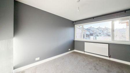 3 bedroom House To Let - Photo 4