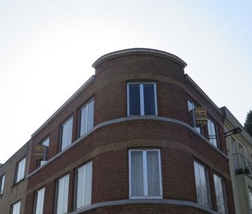 GEZELLIG APPARTEMENT, GROTE LEEFRUIMTE, VEEL LICHTINVAL te AALST - Photo 3