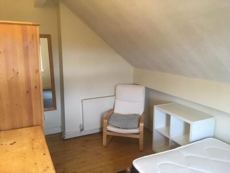 Room in a Shared House, Beechwood Crescent, LS4 - Photo 4