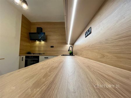 Pronájem bytu 2+1 50 m2 - Fotografie 4