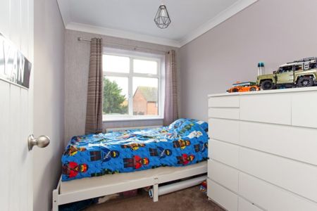 3 bedroom detached house to rent - Photo 4