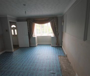 3 bedroom semi-detached house to rent - Photo 4