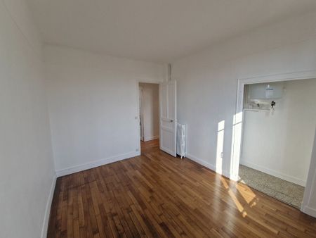 Location Appartement 2 pièces 34m² NANTERRE 92000 - Photo 5