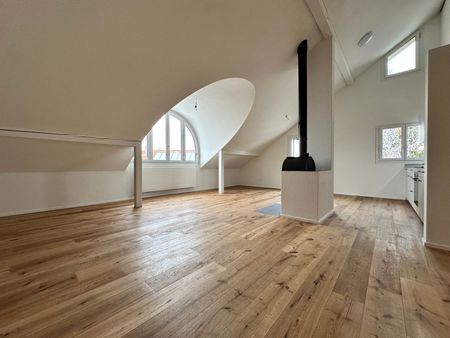 "Kernsaniert 2024 - neuwertige moderne 2.5-Zimmer-Maisonette-Dachwohnungen mit Galerie" - Foto 3