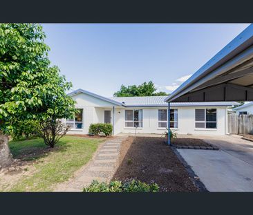 17 Pepperwood Street, Deeragun, Qld 4818 - Photo 3