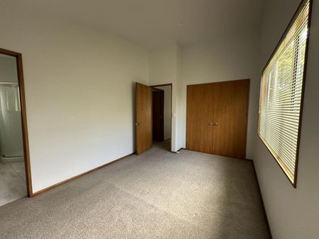 1070 Beach Road, Torbay - Photo 2