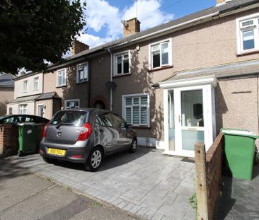 3 bedroom semi-detached house to rent - Photo 6