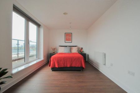 3 bedroom apartment to rent - Photo 2