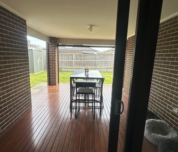 Clyde North - Photo 6