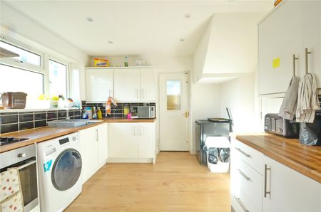 Landseer Avenue, Lockleaze - Photo 2