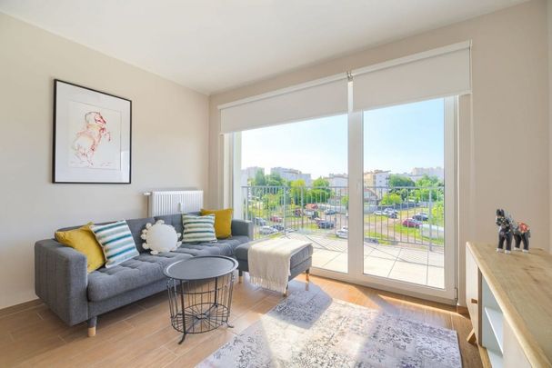 Przestronne mieszkanie na wynajem - Rataje 56.46 m² - Zdjęcie 1