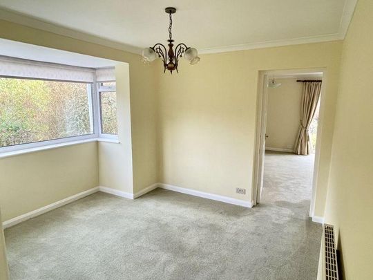 2 bedroom detached bungalow to rent - Photo 1