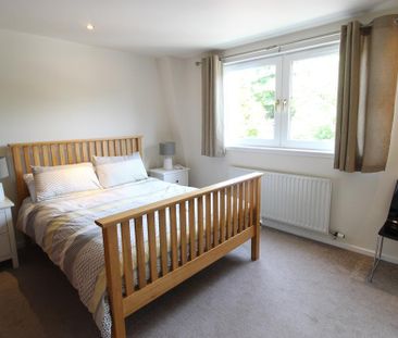 3 bedroom terraced house to rent - Photo 4