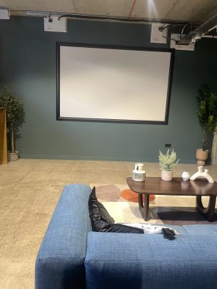 Gold Studio - Photo 1