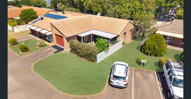 Coastal Living just Moments to the Beach! - Photo 1