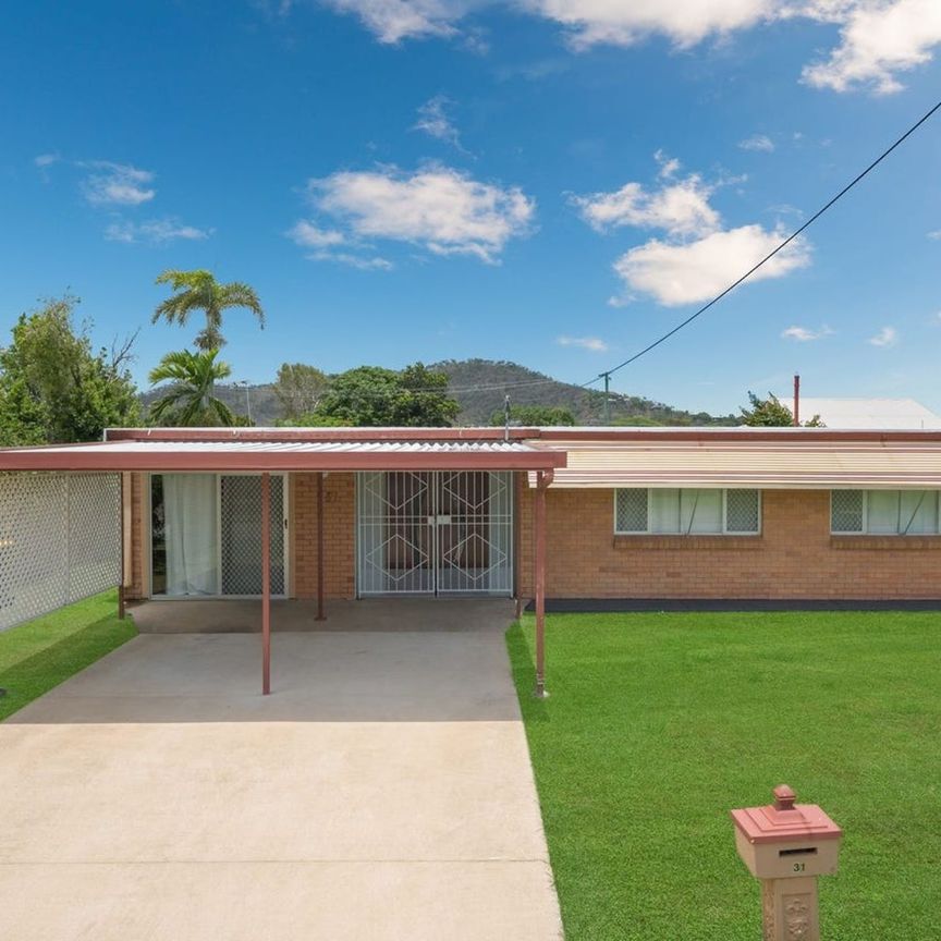 Share House - Rooms available in home close to shops and public transport - Photo 1