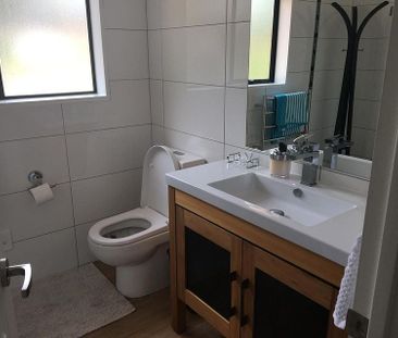 Ready to move in - fully furnished granny unit - Photo 6