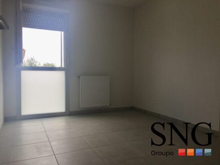 T3 AVEC BALCON ET PARKING - Photo 4