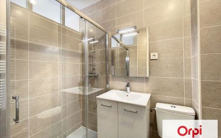Appartement à louer 2 pièces • 32,70 m2 Montluçon - Photo 2