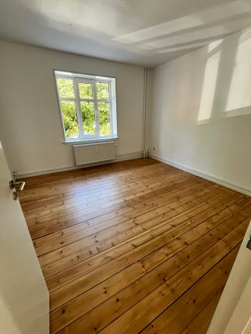 Dejlig 2-værelses med nyt køkken - Photo 2