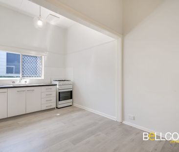 Freshly updated one bedroom home in central Mayfield location! Open... - Photo 3