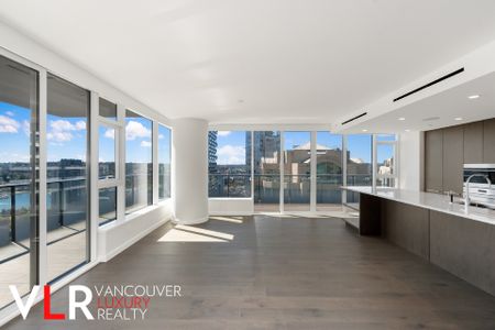 Condo in Downtown Vancouver, BC - Photo 4