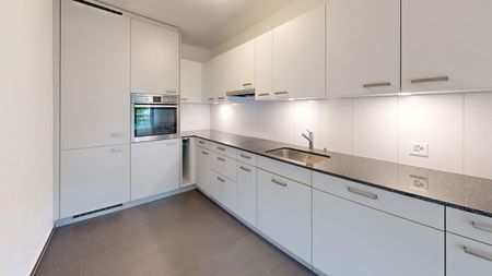 Want a change of scenery? - Photo 3