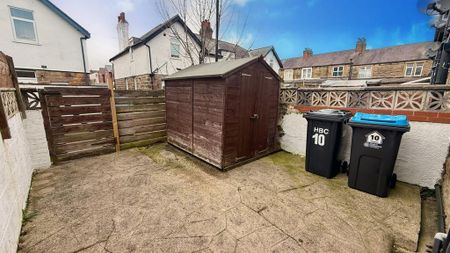 2 bedroom terraced house to rent - Photo 5