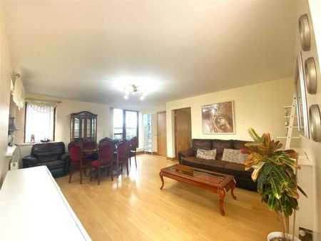 Castlegate Way, Adamstown, Co. Dublin - Photo 3