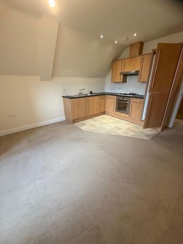 1 bedroom flat to rent - Photo 2