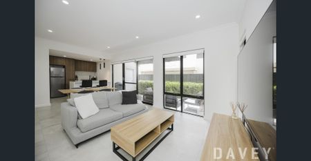 Modern 2x2 Apartment in the Heart of North Perth - Photo 3