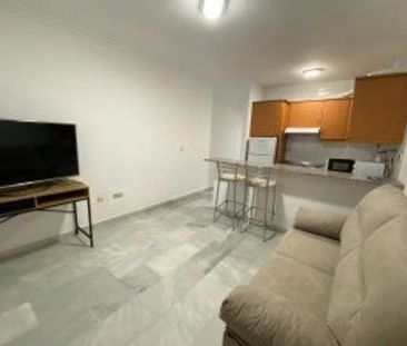 Alquiler de piso en Calle Santa Ines - Photo 1