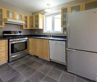 For Lease - 470 VALADE Crescent, Orleans - Cumberland and Area, Ont... - Photo 5