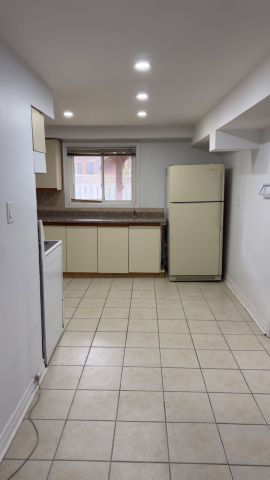 For Lease - 37 Rotherglen Road Unit# Bsmt, Ajax, Ontario - Photo 2