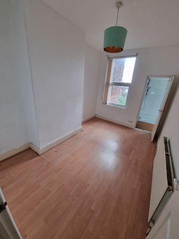 Picton Road, Liverpool, L15 - Photo 3