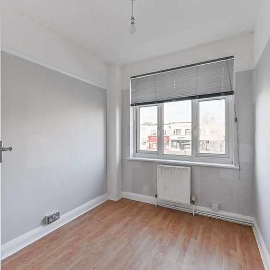 London Road, Sutton, SM3 - Photo 1